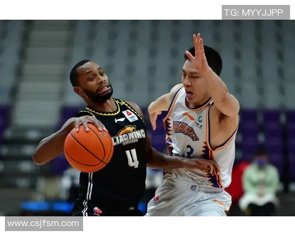 上海篮球队在锦标赛中的灵活性展现与战术调整分析 上海篮球队在锦标赛中的灵活性展现与战术调整分析