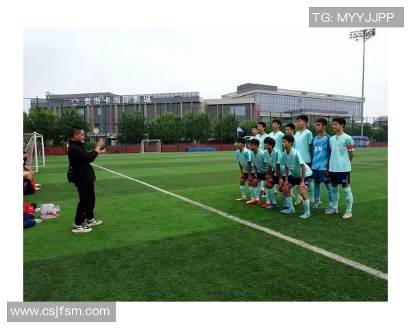 赛后分析:西安足球队与成都足球队球员个人能力对比与表现总结 赛后分析:西安足球队与成都足球队球员个人能力对比与表现总结